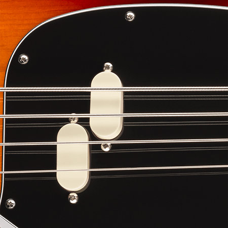 American Professional Classic Mustang Bass Split Single RW 3-Color Sunburst + Housse Fender