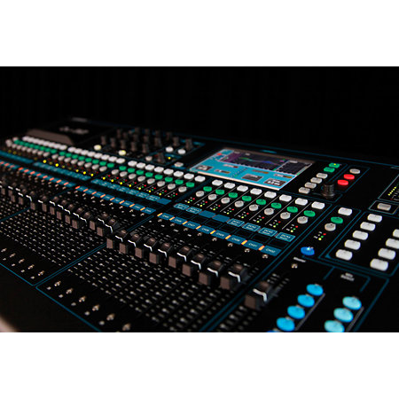 Pack Qu-32 Chrome Edition + Decksaver Allen & Heath