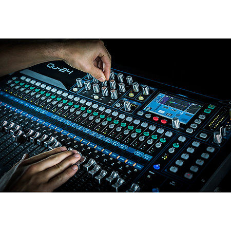 Pack Qu-32 Chrome Edition + Decksaver Allen & Heath