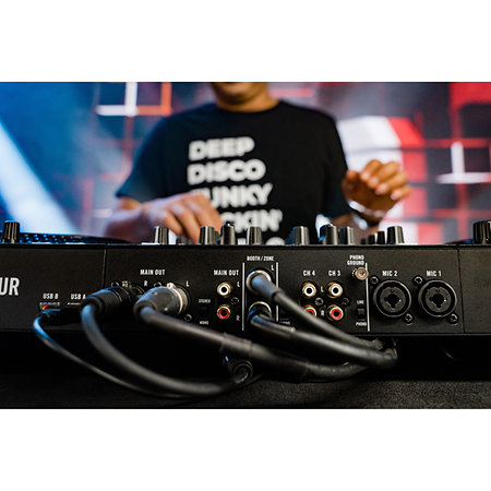 Pack Four + Flight Case Rane