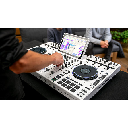 Pack Prime 4+ White Limited Edition + Flight Case Silver Denon DJ