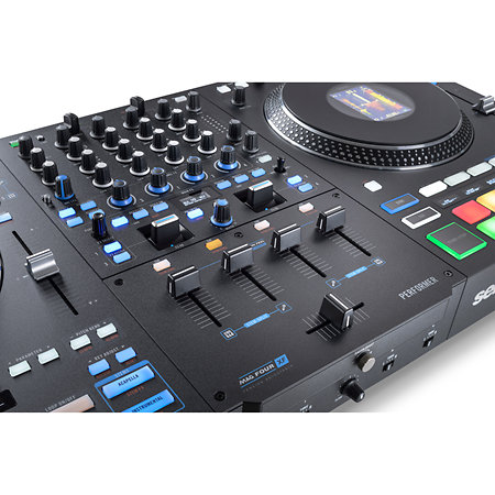 Rane Pack Performer  + Etui à roulettes DJ Bag