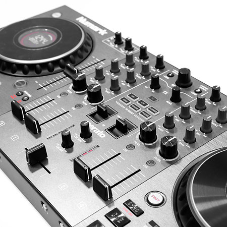 NS4FX + Comfort Large Controller Bag Numark