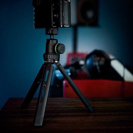 VS TRIPOD 01 B Gravity