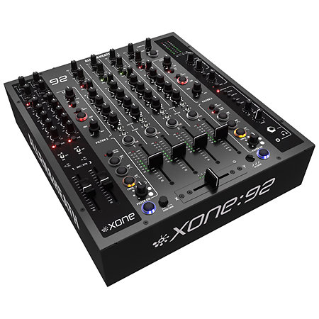 Pack Xone:92 mk2 + Decksaver Allen & Heath