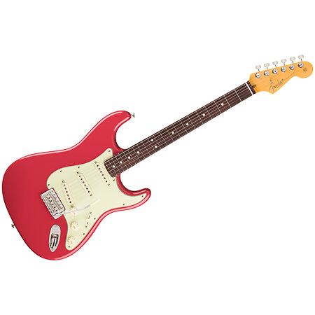 American Professional Classic Stratocaster Faded Dakota Red  + Housse Fender