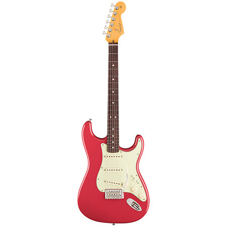 American Professional Classic Stratocaster Faded Dakota Red  + Housse Fender