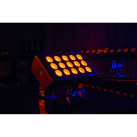 Cameleon Flood 15 Q6 Tour Showtec