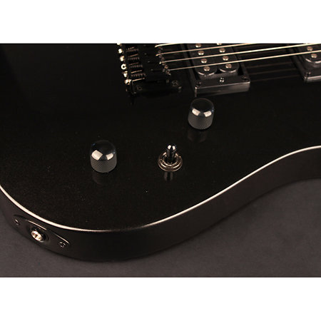 KX100 Black Metallic Cort