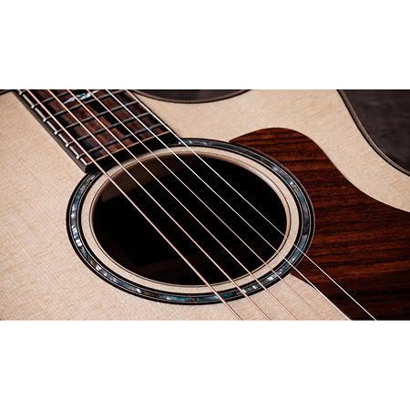 814ce Next Generation Natural + Etui Taylor