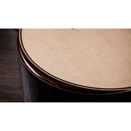 814ce Next Generation Natural + Etui Taylor