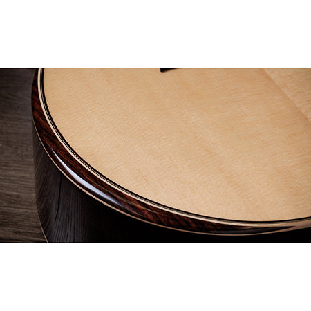 854ce Next Generation Natural + Etui Taylor