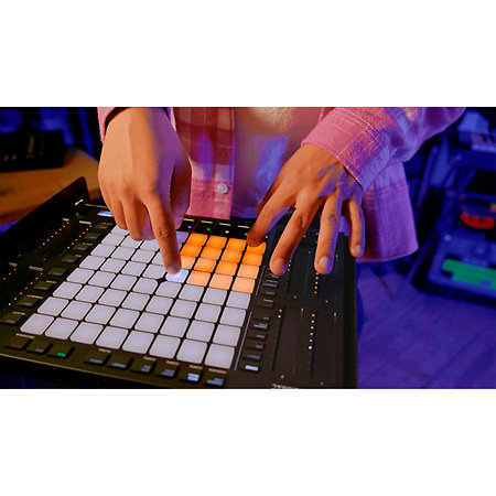 Pack APC64 + Etui EVA Akai
