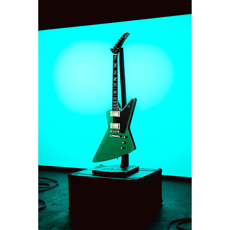 Futura Explorer Custom Dragonfly Shift + Housse Epiphone