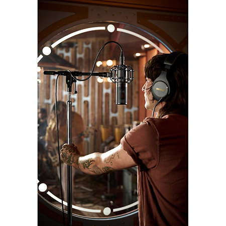 Shure KSM40C