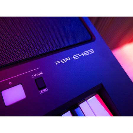 Yamaha PSR-E483