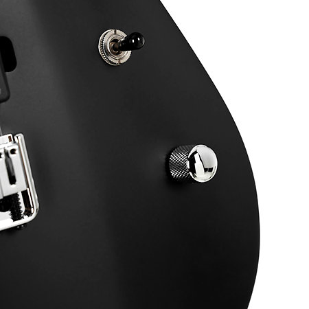 KX 600 Infinite Black Satin Cort