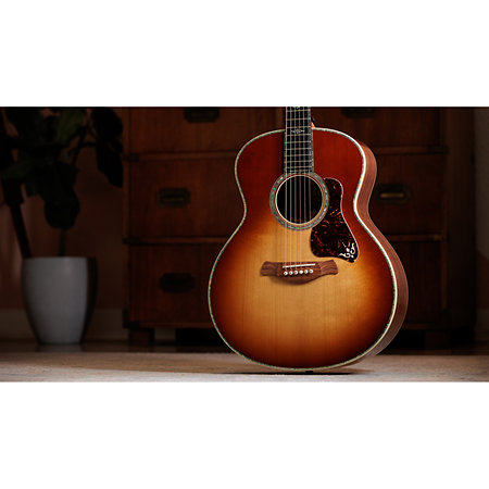 914e Gold Label SB Sunburst Taylor