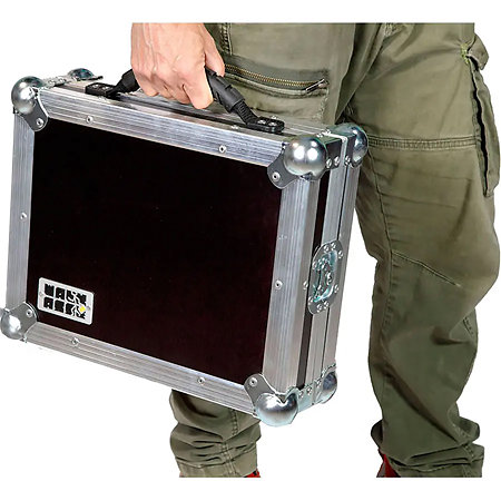 Flight Pioneer DJ SLAB Walkasse