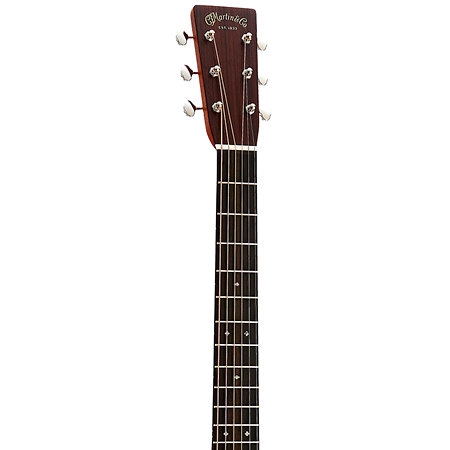 000-28 Standard Sunburst + étui Martin Guitars