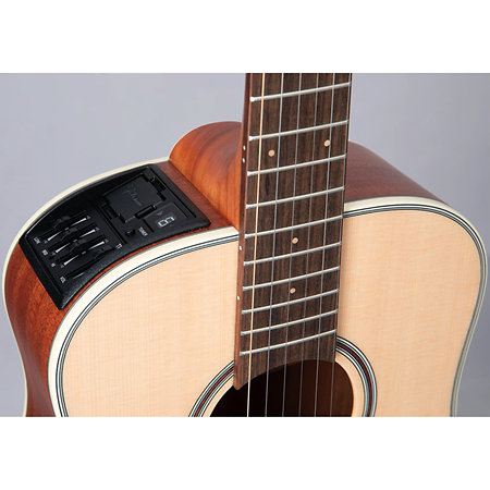 GP3HSE NS Natural Satin 3/4 Takamine