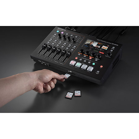 SR-20HD Direct Streaming AV Mixer Roland
