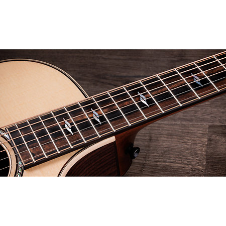 812ce Next Generation Natural + Etui Taylor