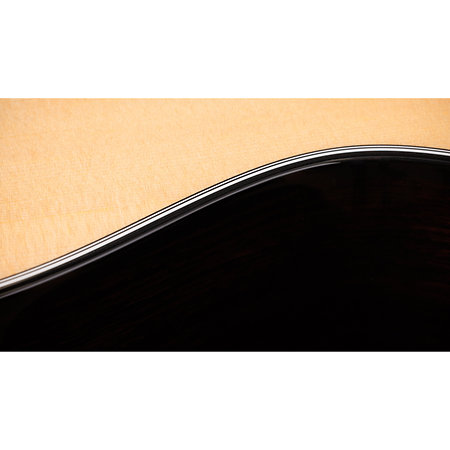412ce Next Generation Natural + Etui Taylor