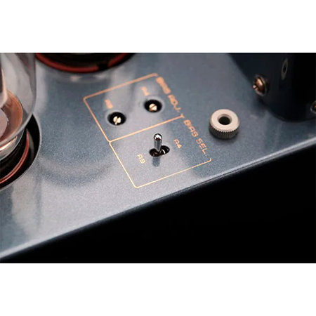CS-55A KT88 Noir Cayin