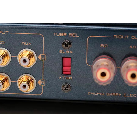 CS-55A KT88 Noir Cayin