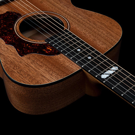 Fairmount CH Composer EQ CN Godin