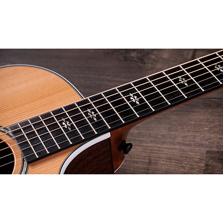 712ce Next generation + Etui Taylor