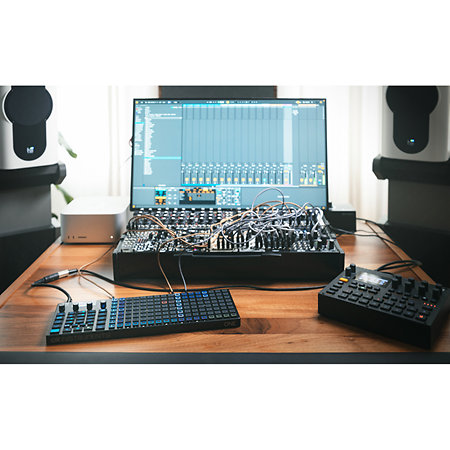 Pack One MK II Black Edition + Cover OXI Instruments