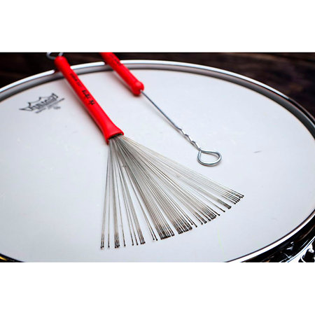 LW Live Wires Brushes Vic Firth