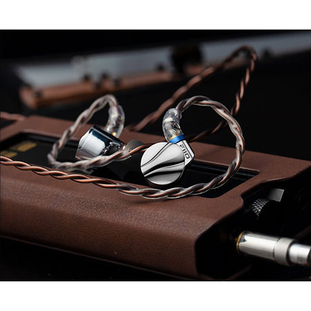 FD15 Silver Fiio