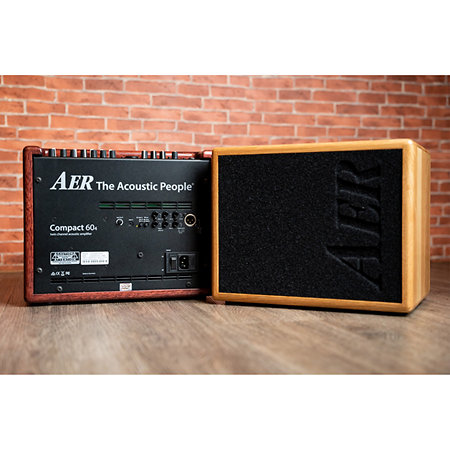 Compact 60/4 OMH Oak Mahogany AER