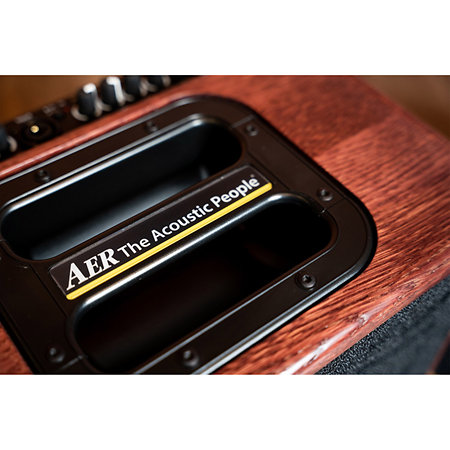Compact 60/4 OMH Oak Mahogany AER