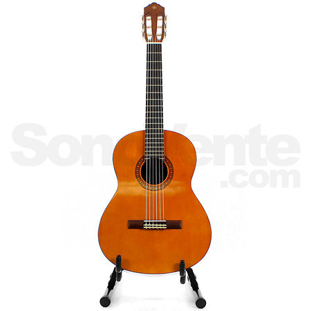 Pack CS40 II 3/4 + Housse + Pupitre + Repose-pied + Accordeur Yamaha