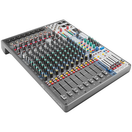SoundCraft Signature Plus 12