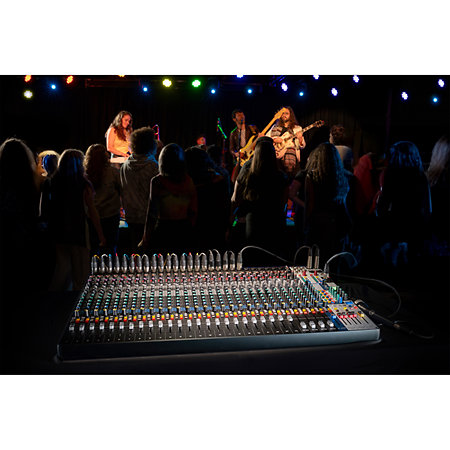 Signature Plus 32 SoundCraft