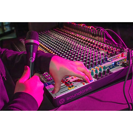 Signature Plus 32 SoundCraft