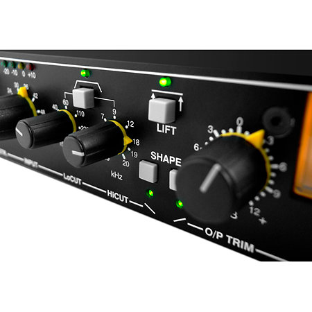 1972 Dual Preamplifier Drawmer