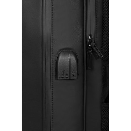 Hard BackPack + A-Raincover DJBAG
