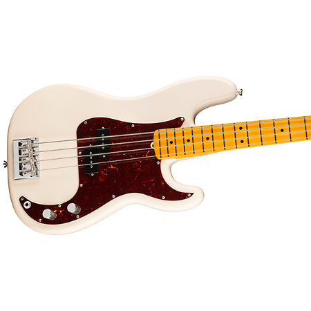 American Professional Precision Bass Maple Olympic White Fender