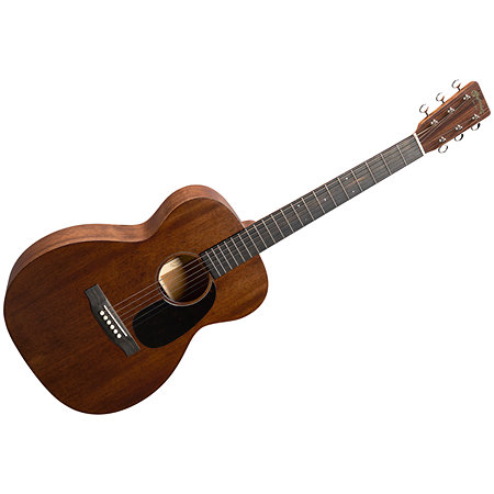 0-17 + Etui Martin Guitars