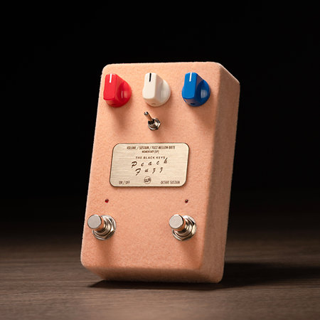 WA-PF The Black Keys Peach Fuzz Limited Edition Warm Audio