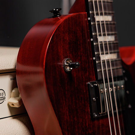 Pack Les Paul Modern Studio Wine Red Satin + Maestro Fuzz Tone FZ-M Gibson