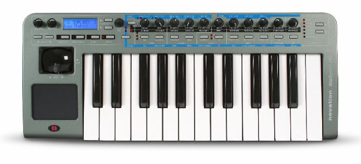 XIOSYNTH 25 ****** Novation