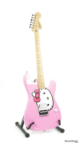 Hello Kitty Stratocaster - Pink Squier by FENDER