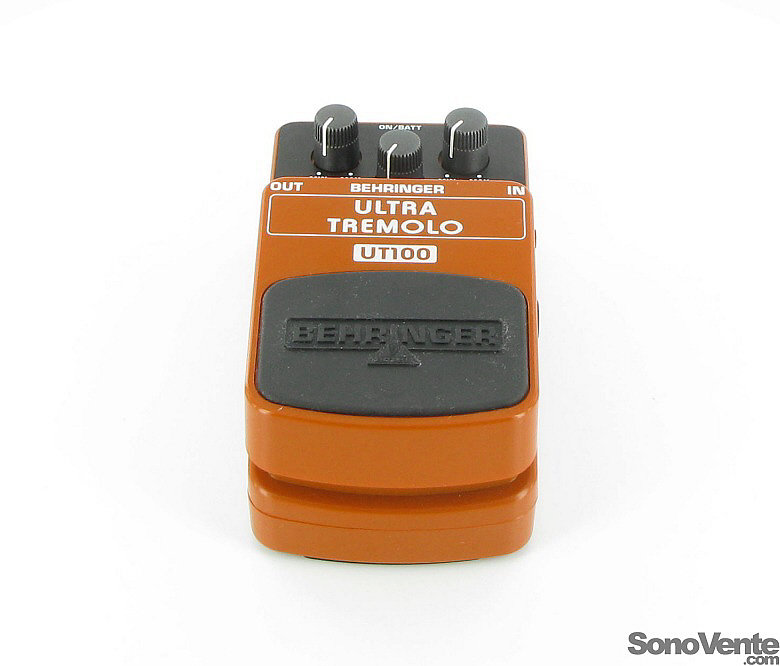 UT100 ULTRA TREMOLO Behringer